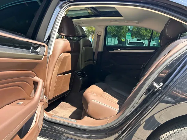 Volkswagen Phideon — Фото автомобиля 11