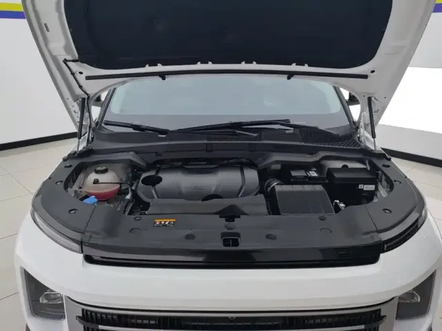 Geely ICON — Фото автомобиля 10