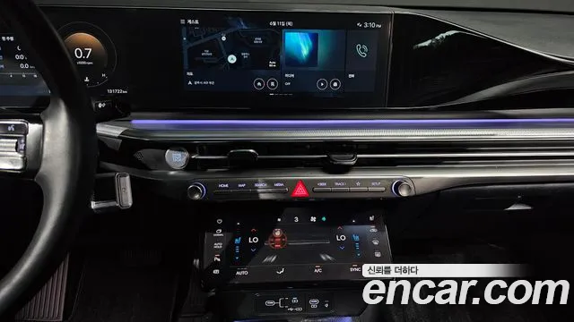 Hyundai Grandeur Grandeur (GN7) 2.5 Бензин 2WD — Фото автомобиля 12