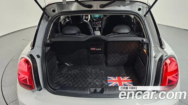MINI Cooper — Фото автомобиля 20
