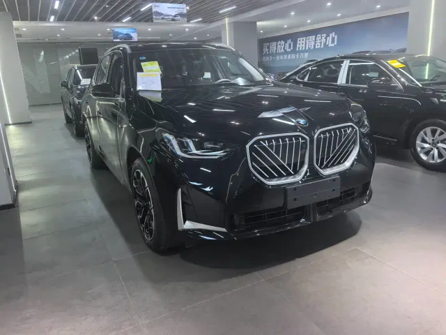 BMW X3 — Фото автомобиля 3