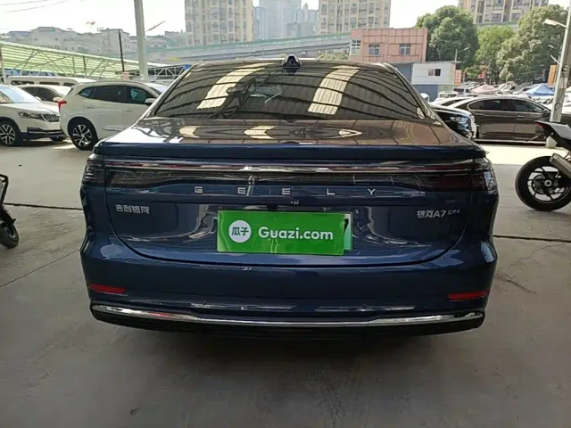 Geely Galaxy A7 — Фото автомобиля 8