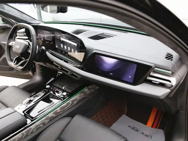 Audi A6L — Фото автомобиля 22