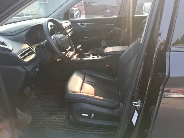 Wuling Victory — Фото автомобиля 14