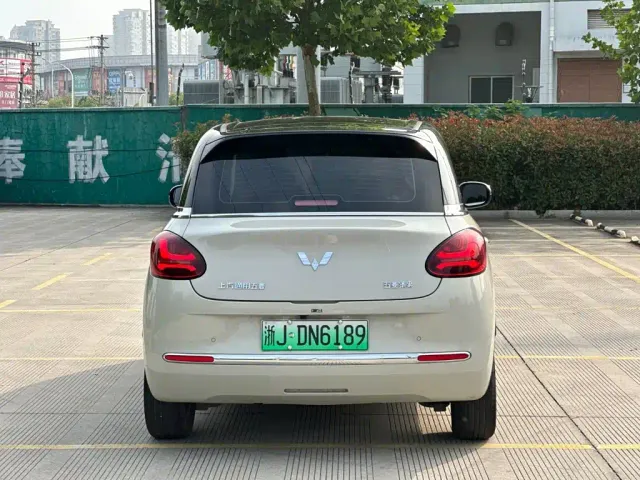 Wuling Bingo — Фото автомобиля 13