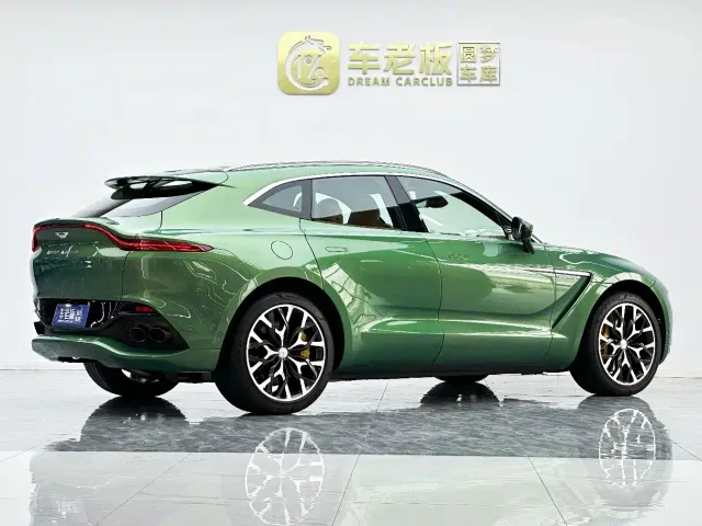 Aston Martin DBX — Фото автомобиля 4
