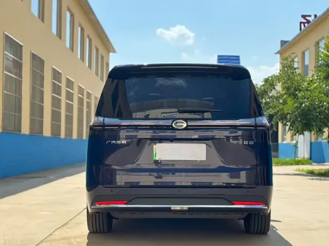 GAC Trumpchi E8 — Фото автомобиля 8