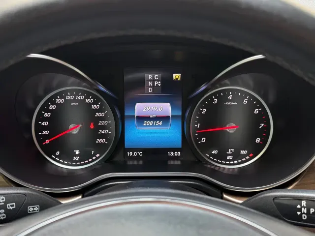 Mercedes-Benz V-Class — Фото автомобиля 26