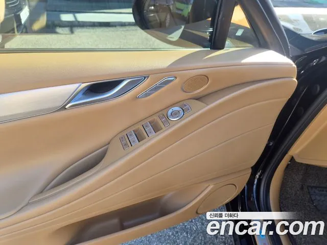 Genesis G80 RG3 — Фото автомобиля 15