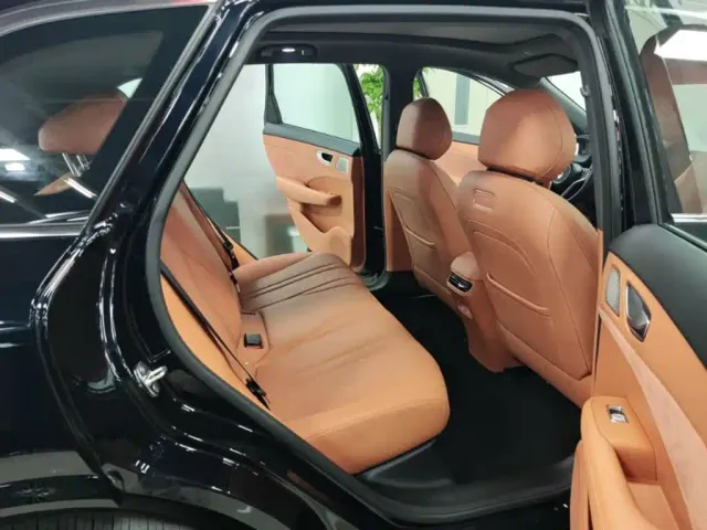 Shangjie SUV — Фото автомобиля 11