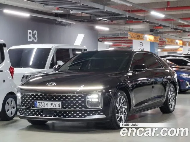 Фотография автомобиля — Hyundai Grandeur GN7
