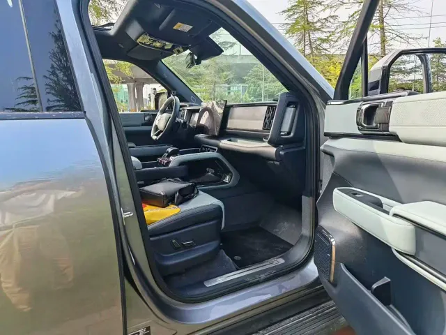 BYD FangChengBao Leopard 5 — Фото автомобиля 4