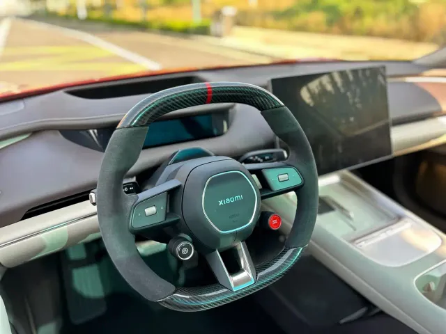 Xiaomi SU7 — Фото автомобиля 4