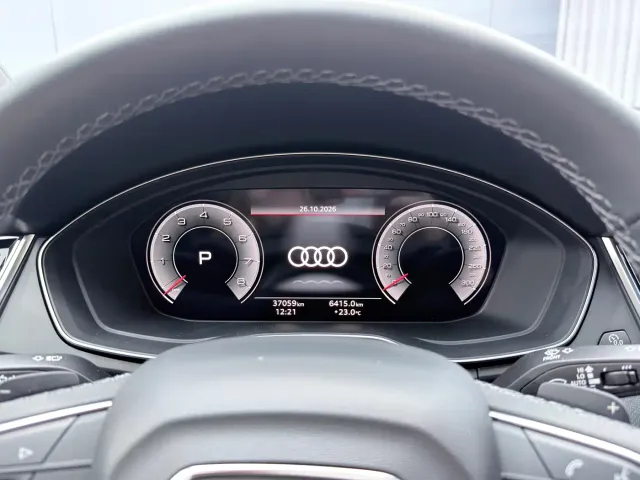 Audi Q5L — Фото автомобиля 26