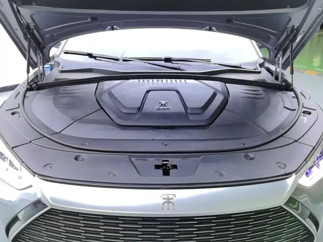 BYD Song PLUS — Фото автомобиля 10