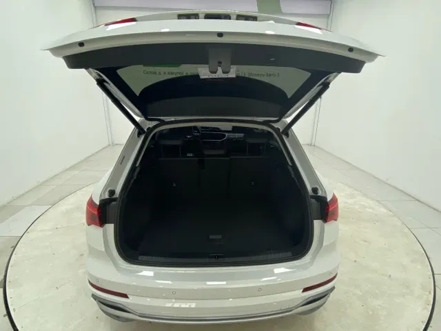 Audi Q3 — Фото автомобиля 15