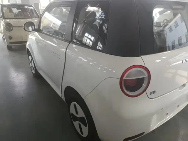 Changan Lumin — Фото автомобиля 4