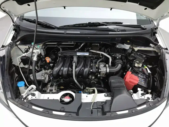 Honda Fit — Фото автомобиля 6