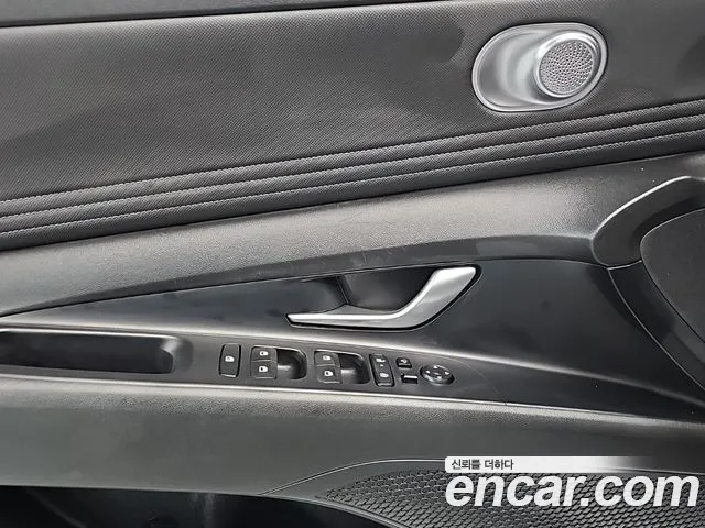Hyundai AVANTE Новый Avante (CN7) — Фото автомобиля 15