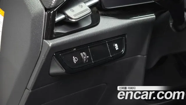Kia Niro — Фото автомобиля 21