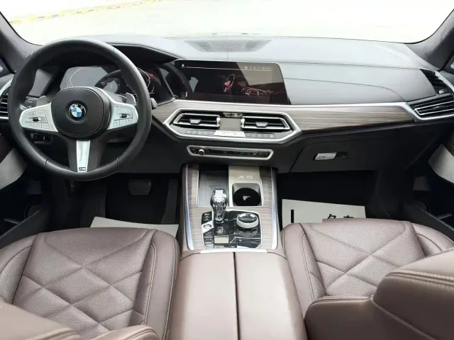 BMW X5 — Фото автомобиля 6