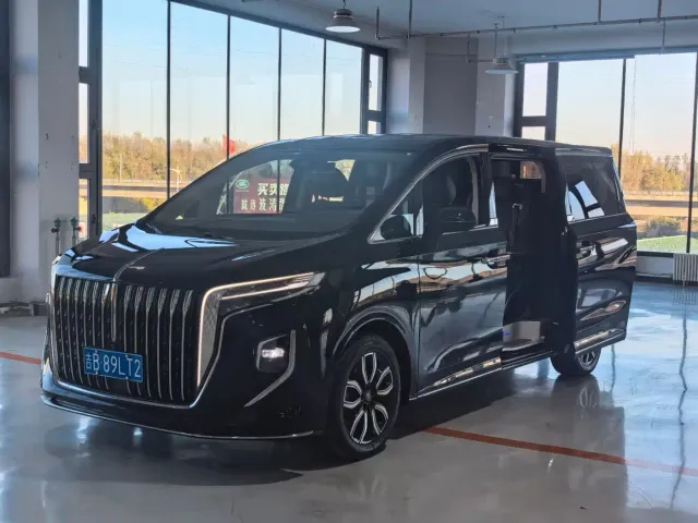Hongqi HQ9 — Фото автомобиля 3