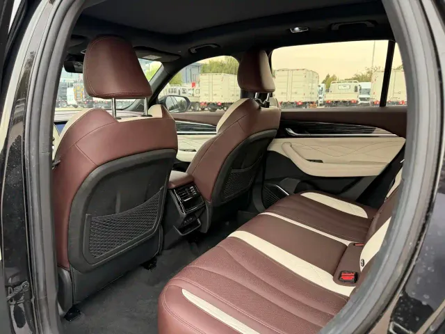 Geely Xingyue L — Фото автомобиля 5