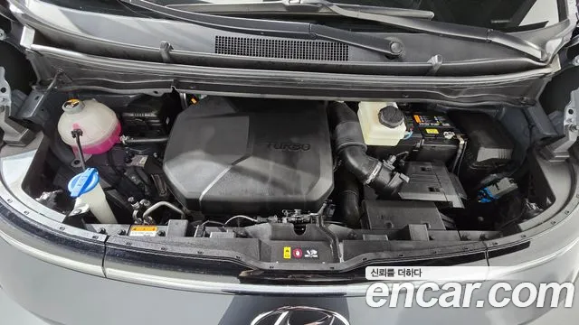 Hyundai Staria — Фото автомобиля 8
