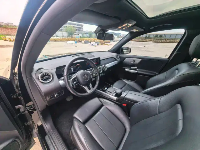 Mercedes-Benz GLB-Class — Фото автомобиля 3