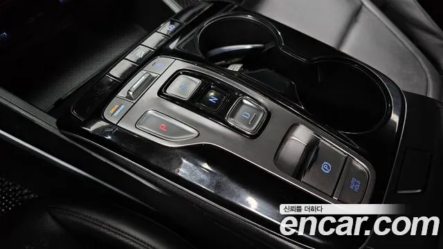 Hyundai Tucson Tucson (NX4) Дизель 2.0 4WD — Фото автомобиля 9