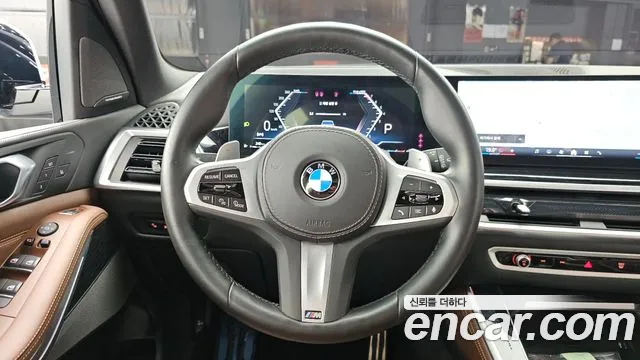 BMW X5 xDrive 40i M Sport — Фото автомобиля 11