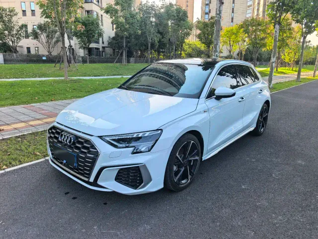 Фотография автомобиля — Audi A3
