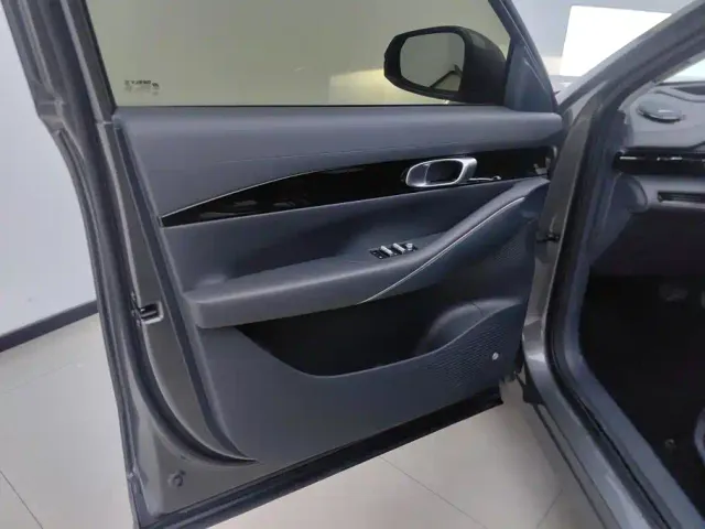 Geely Galaxy E5 — Фото автомобиля 7