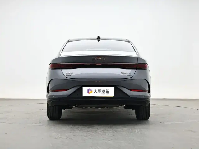 BYD Qin PLUS — Фото автомобиля 4