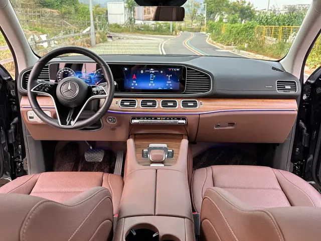 Mercedes-Benz GLE-Class — Фото автомобиля 16