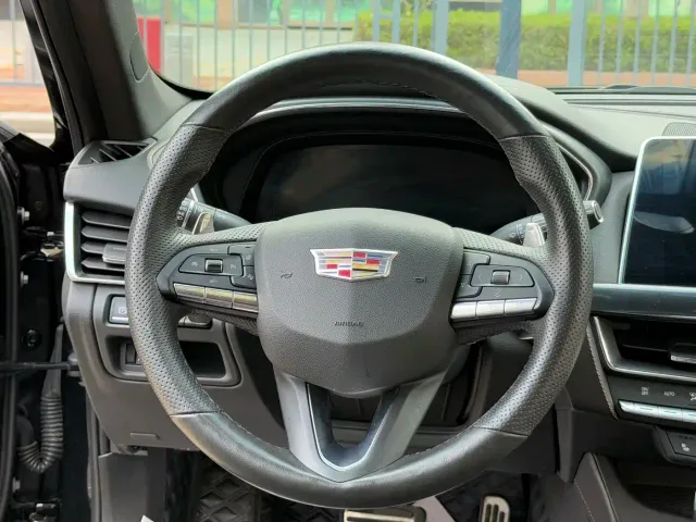 Cadillac CT5 — Фото автомобиля 27