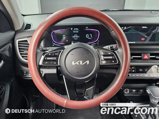 Kia Seltos New — Фото автомобиля 8