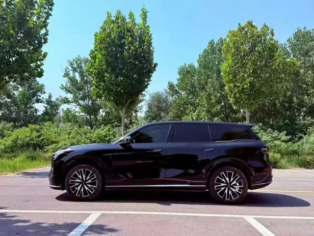 Changan Qiyuan Q07 — Фото автомобиля 3