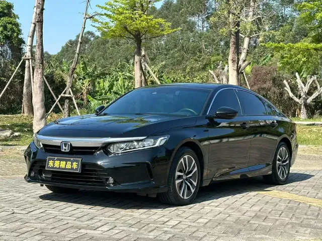 Honda Inspire — Фото автомобиля 3