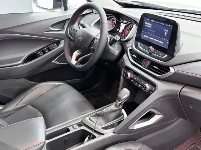 Chevrolet Orlando — Фото автомобиля 21