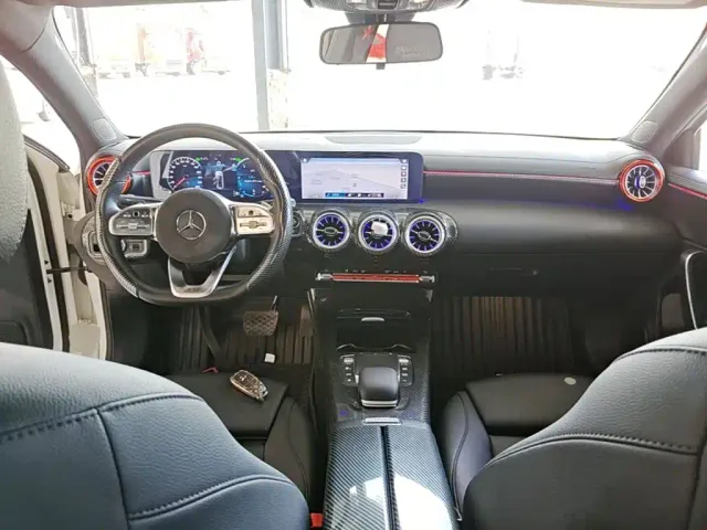 Mercedes-Benz A-Class — Фото автомобиля 9