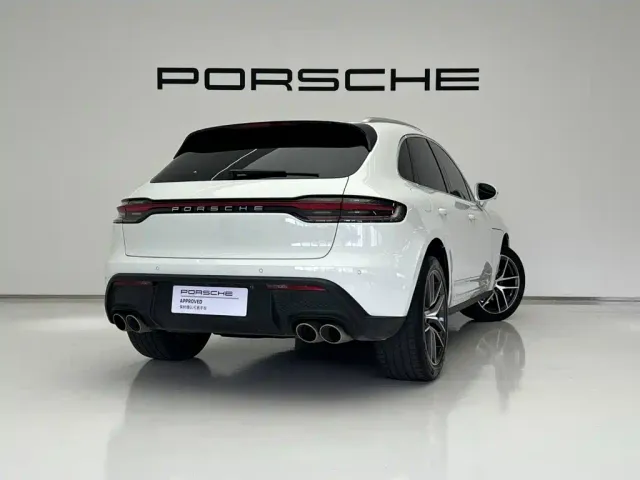Porsche Macan — Фото автомобиля 7