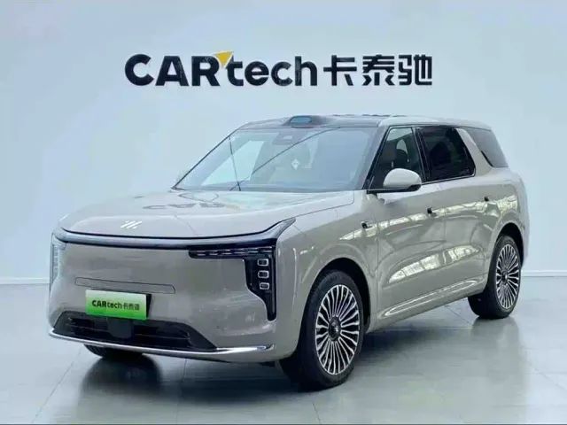IM Motors LS8 — Фото автомобиля 24