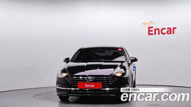 Hyundai Sonata Sonata (DN8) 2.0 LPG(Для проката) — Фото автомобиля 3