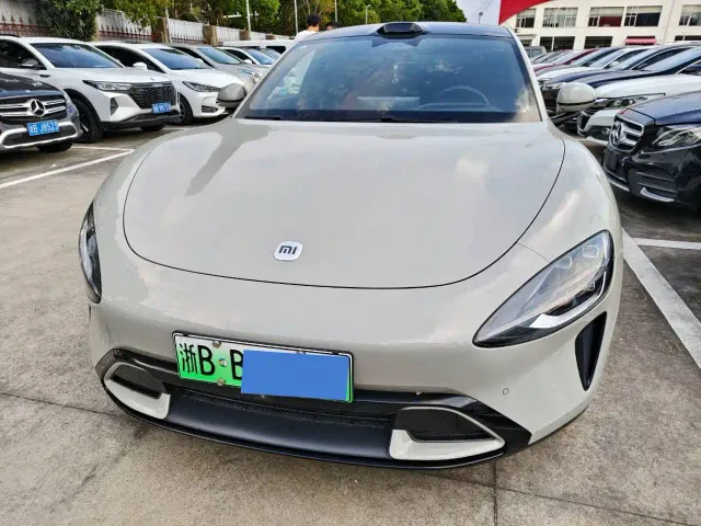 Xiaomi SU7 — Фото автомобиля 2
