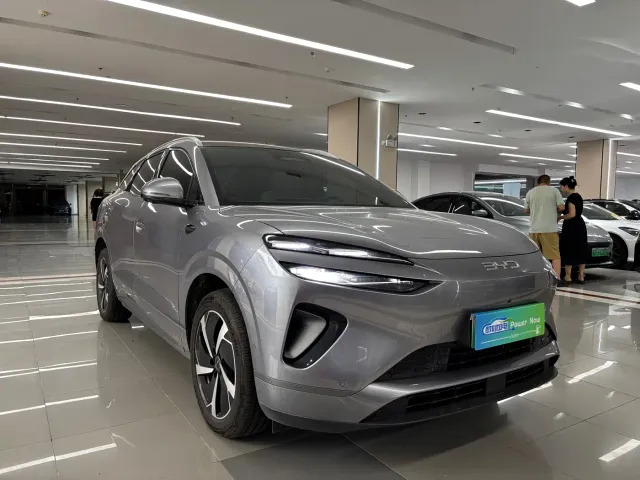 BYD Sealion 06 — Фото автомобиля 3