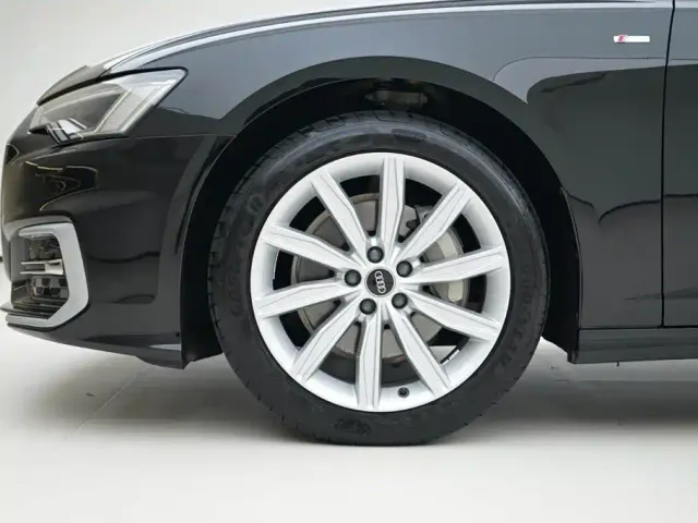 Audi A6L — Фото автомобиля 15