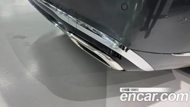 Mercedes-Benz S-Class — Фото автомобиля 11
