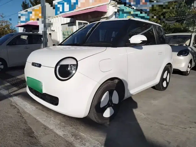 Фотография автомобиля — Changan Lumin