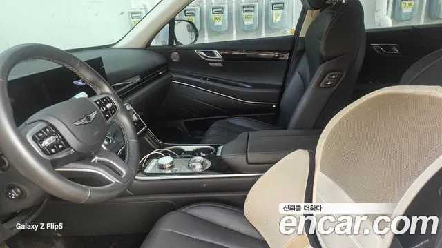 Genesis GV80 — Фото автомобиля 16